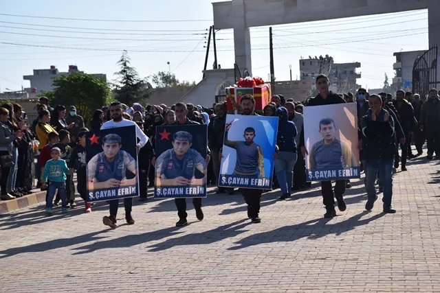 Dayika şehîd di merasîmê kurê xwe de: Divê PDK`ê tev li qetilkirina gelê xwe nebe