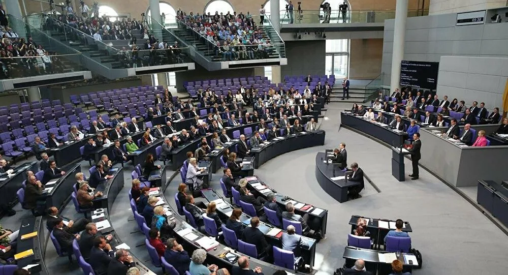 Almanyayê liv û lebatên Tevgera Gurên boz ên faşîst rawestand