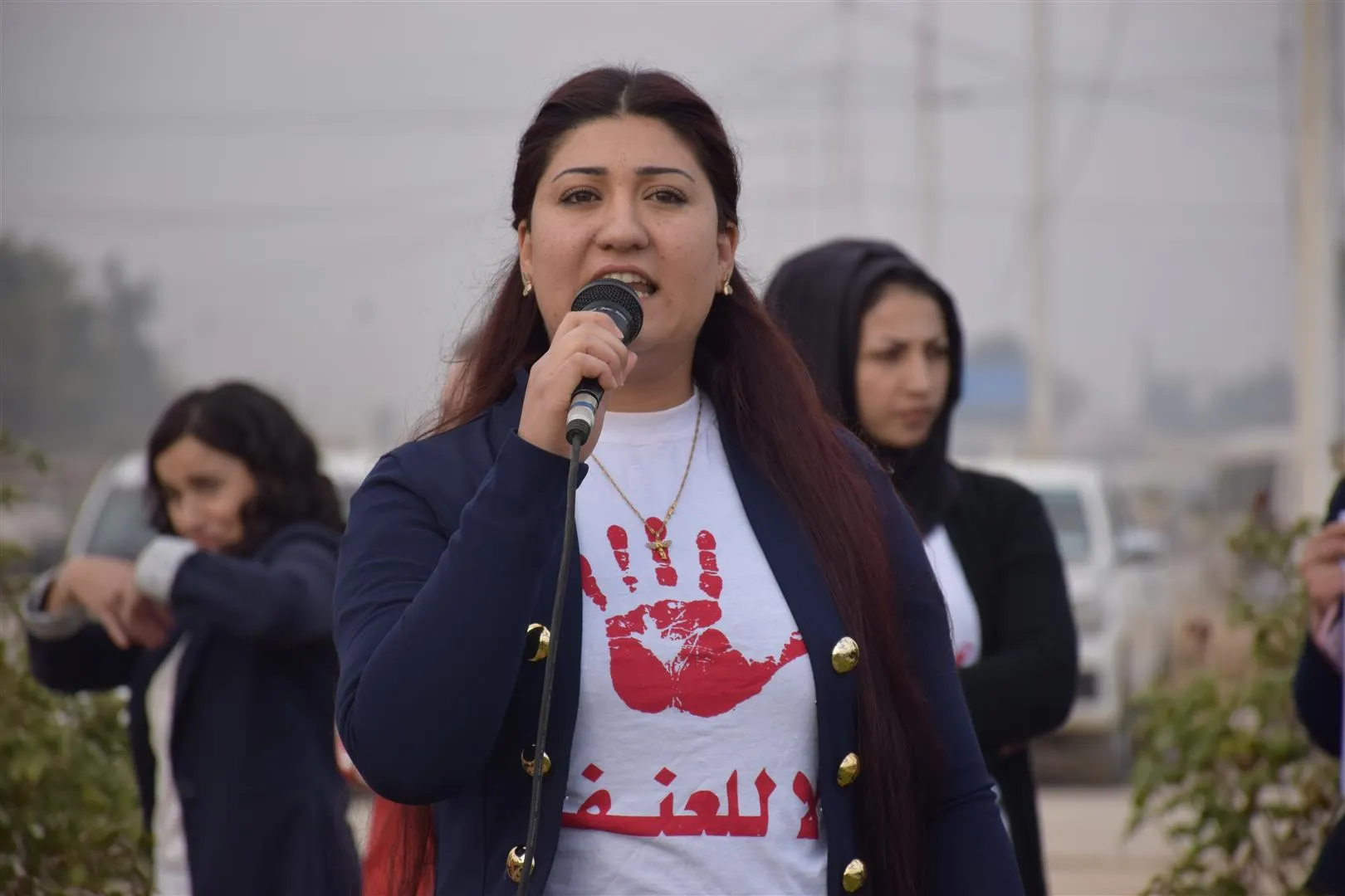 Îro bi hezaran jinan “Na ji dagirkerî û qirkirinê re bi hev re bi hev re jinan û jiyanê biparêzin” qêrîn