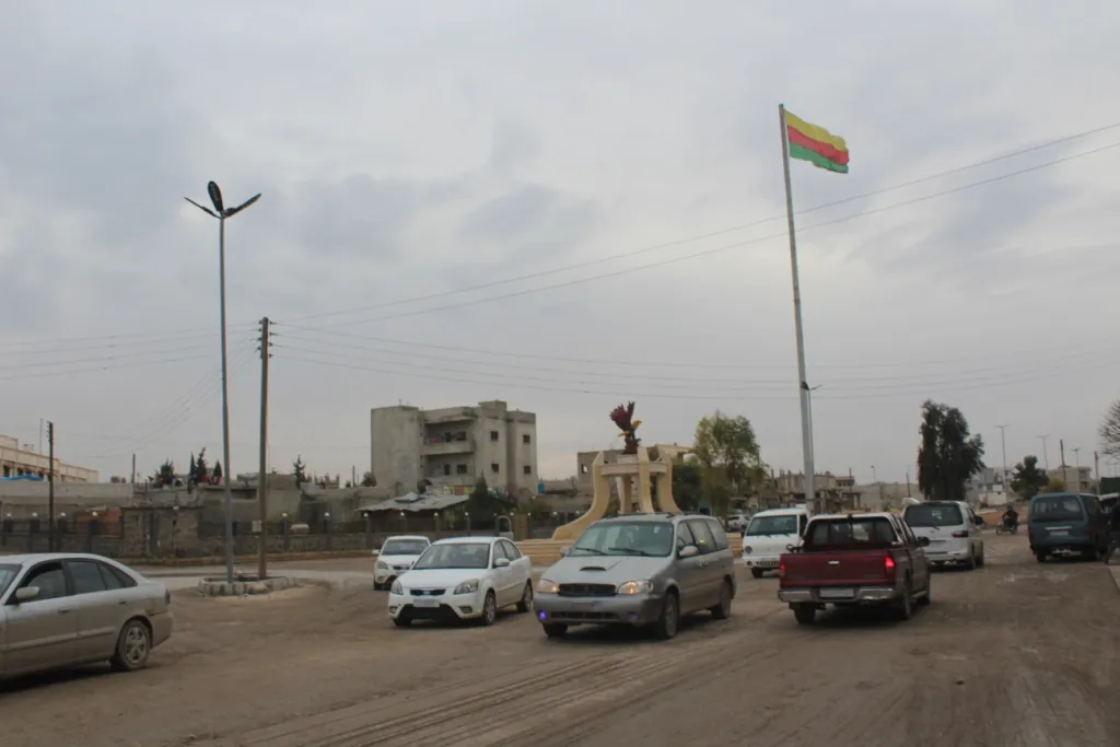 Şêniyên Kobanê banga yekitiya niştîmanî kir