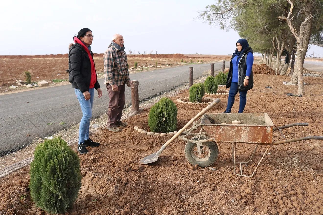 ​​​​​​​Li Dirbêsiyê 2 toreyên avê hatin nûkirin û li Tirbespiyê projeyên ronîkirina kolanan