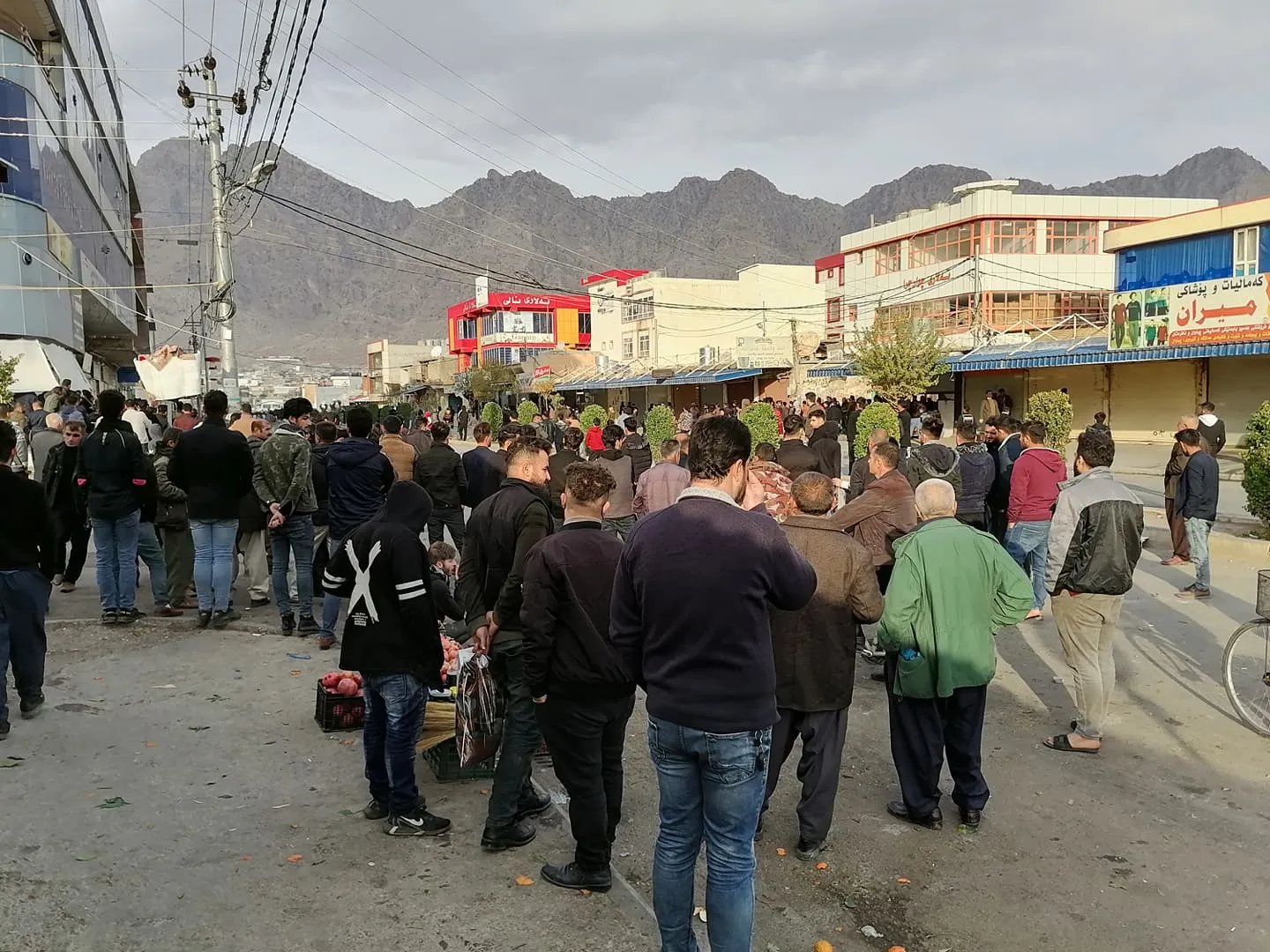 Li gelek navçeyên Başûrê Kurdistanê xelk dîsa daket qadan
