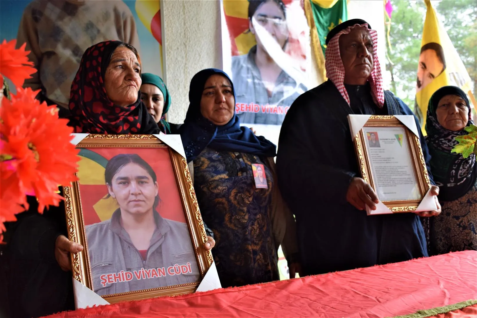 Şêniyên Til Temirê: Gerîla sembola şoreşa Kurdistanê ne û em ê piştgiriya wan bikin