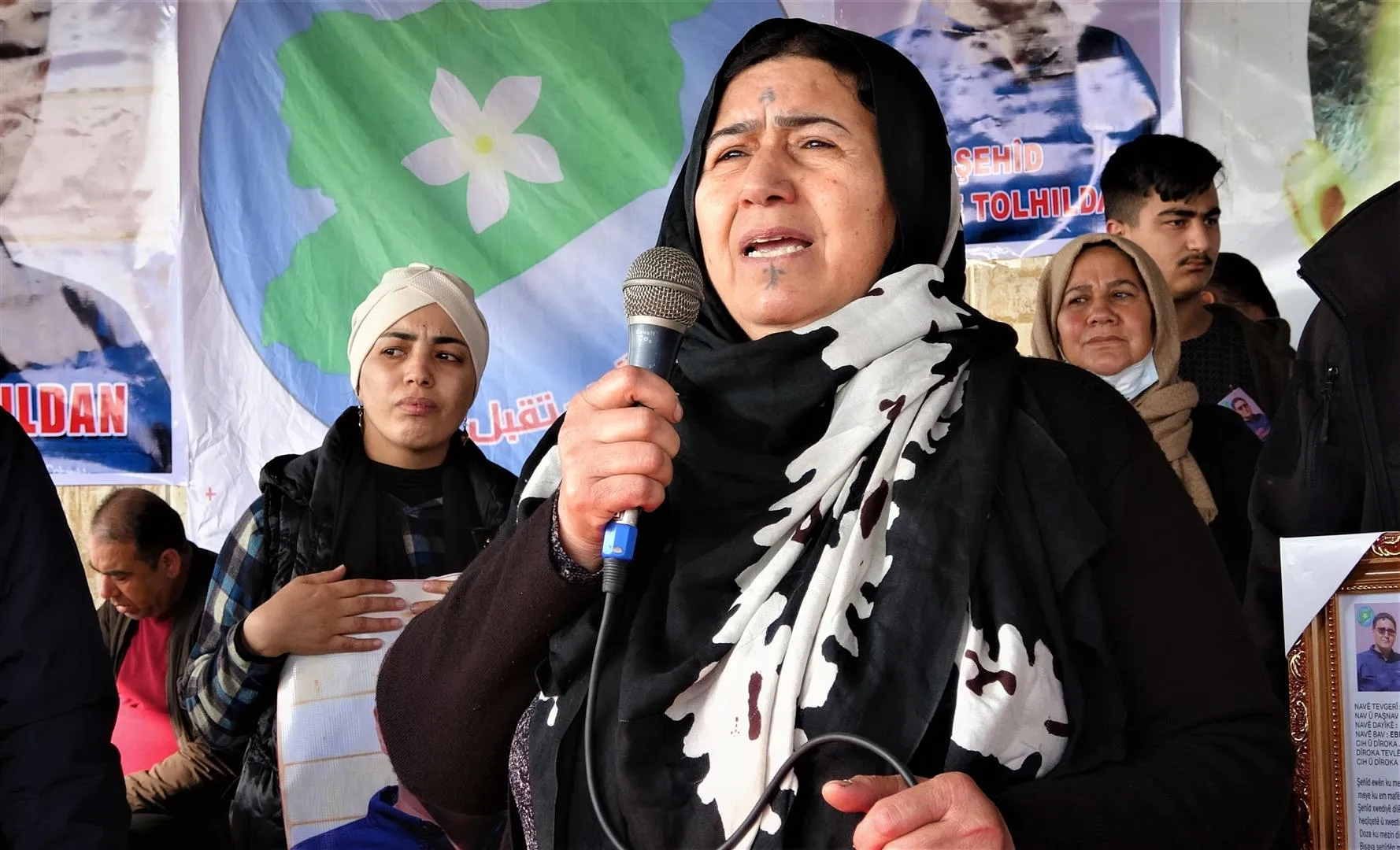 ​​​​​​​Şehîd Hemze Tolhildan bi merasîmekî bi heybet hat oxirkirin