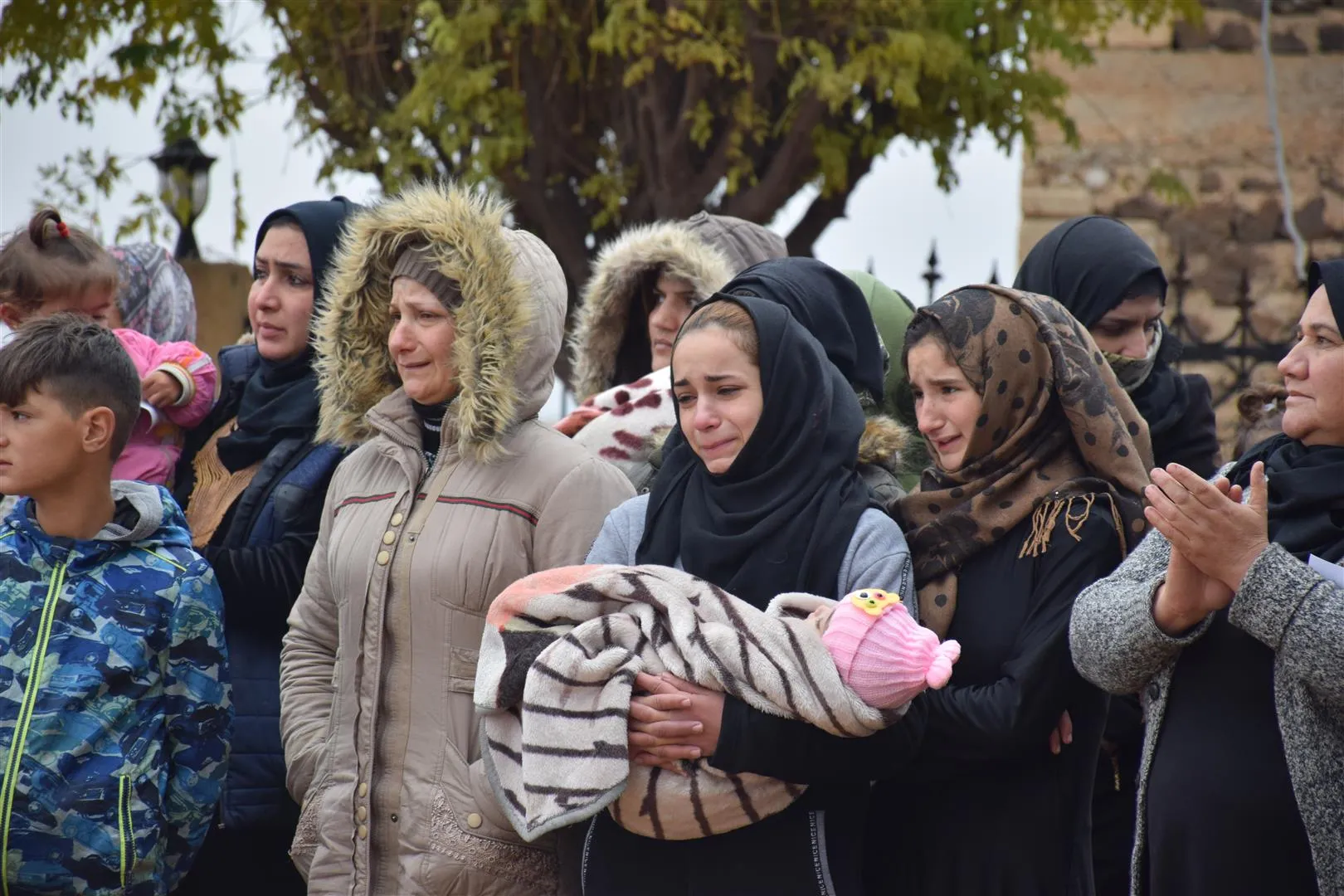 ​​​​​​​Cenazeyê şehîdê YPG'ê Azad El-Dêrî li Hesekê hate veşartin