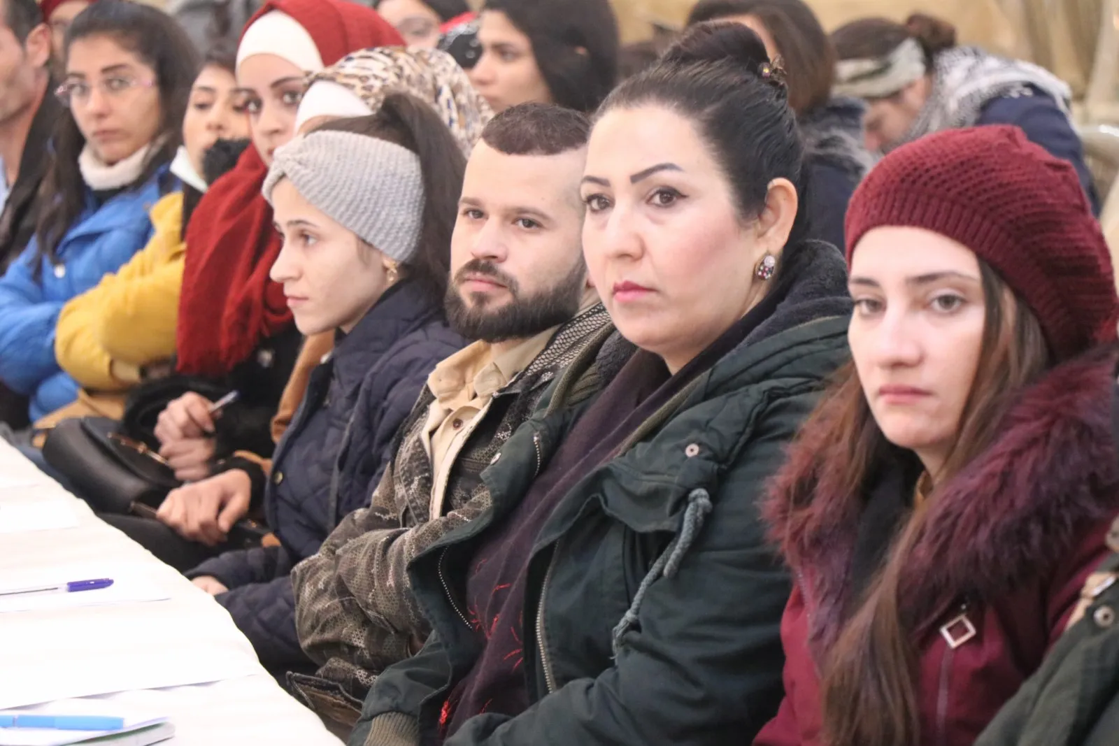 Yekitiya Jinên Ciwan a Helebê panelek li ser zewaca temenbiçûk li dar xist