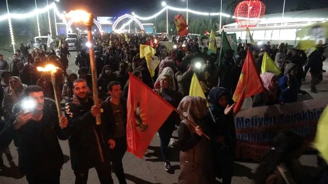 Piştî 7 rojan ji meşa dirêj, ciwanan gihaştin Dêrikê