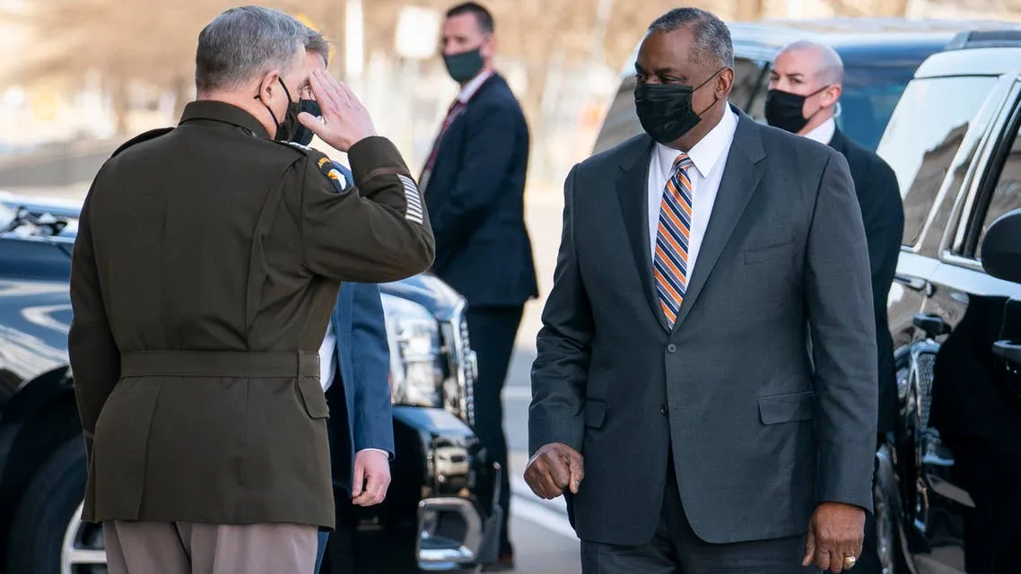 Wezîrê Parastinê yê nû wê hêzên Amerîkayê li Iraq û Efganistanê bihêle