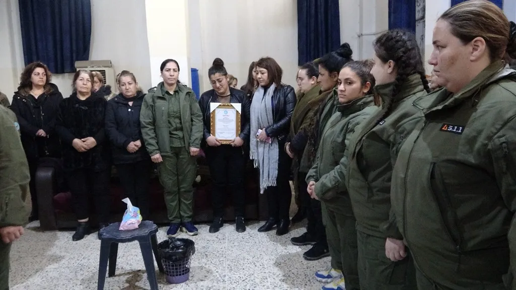 Şêniyên Dêrikê sersaxî da malbata şehîd Alerya Yeqûb