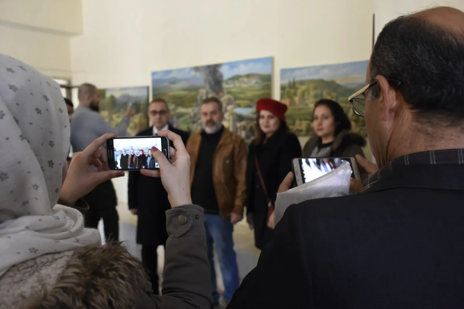 Di salvegera dagirkirina Efrînê de pêşangeheke şêwekariyê hat lidarxistin
