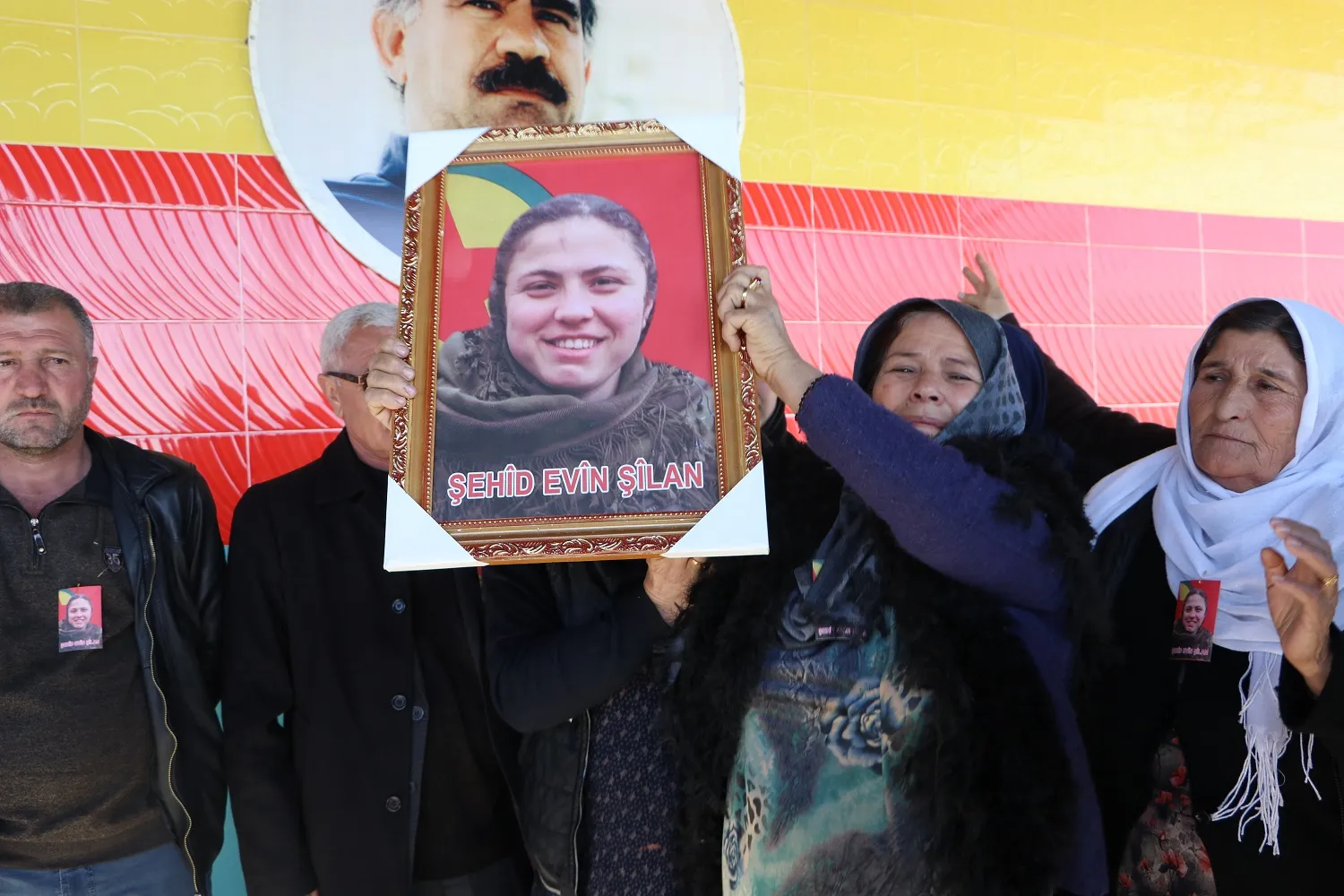 Ji bo şehîd Evîn Şîlan merasîmek hate lidarxistin