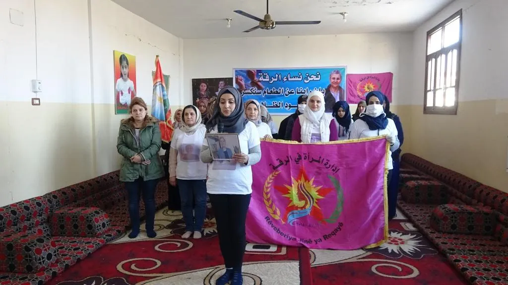 Greva birçîbûnê ya jinên Reqayê bi dawî bû