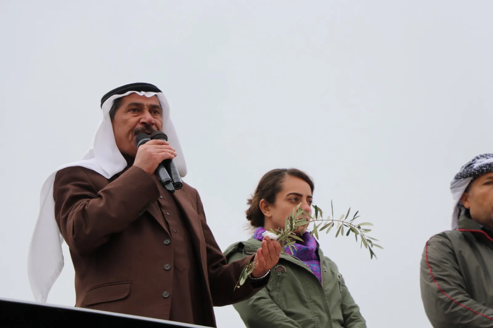 Bi hezaran efrînî ji bo şermezarkirina êrişên 20`ê Çileya 2018`an meşiyan