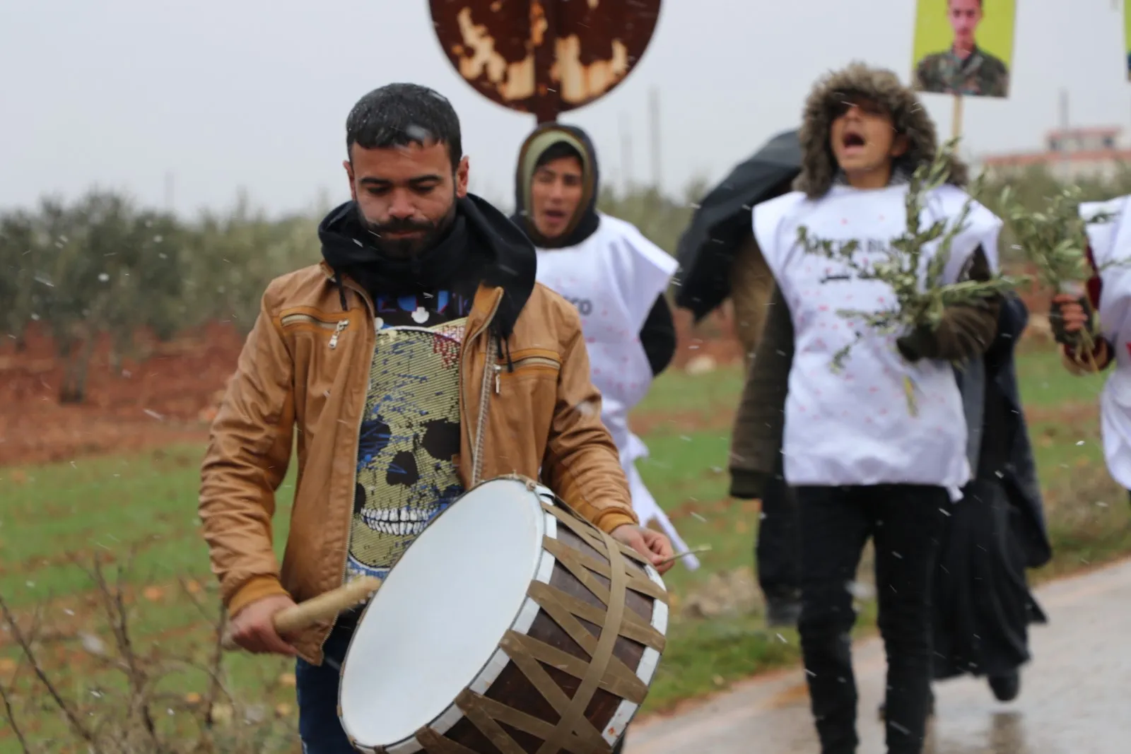 Bi hezaran efrînî ji bo şermezarkirina êrişên 20`ê Çileya 2018`an meşiyan