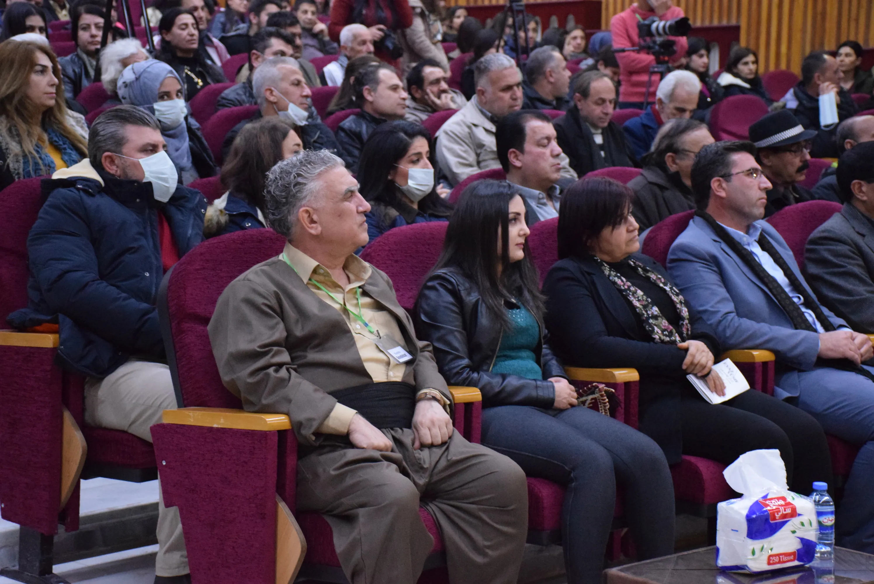 Hunermend Ayaz Yûsif li Qamişlo hat bi bîranîn