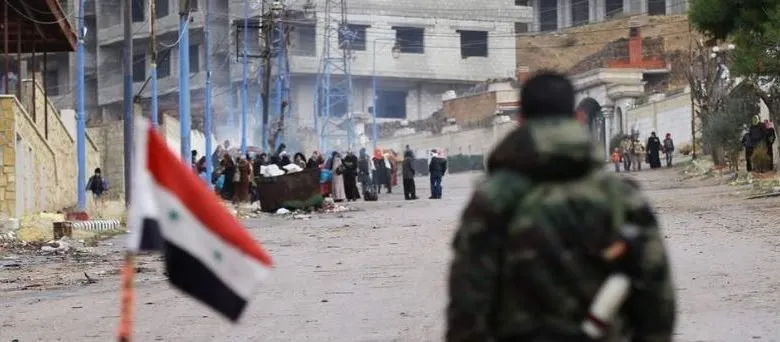 SOHR: Hêzên hikumeta Şamê gefa operasyoneke dijwar li Derayê xwar