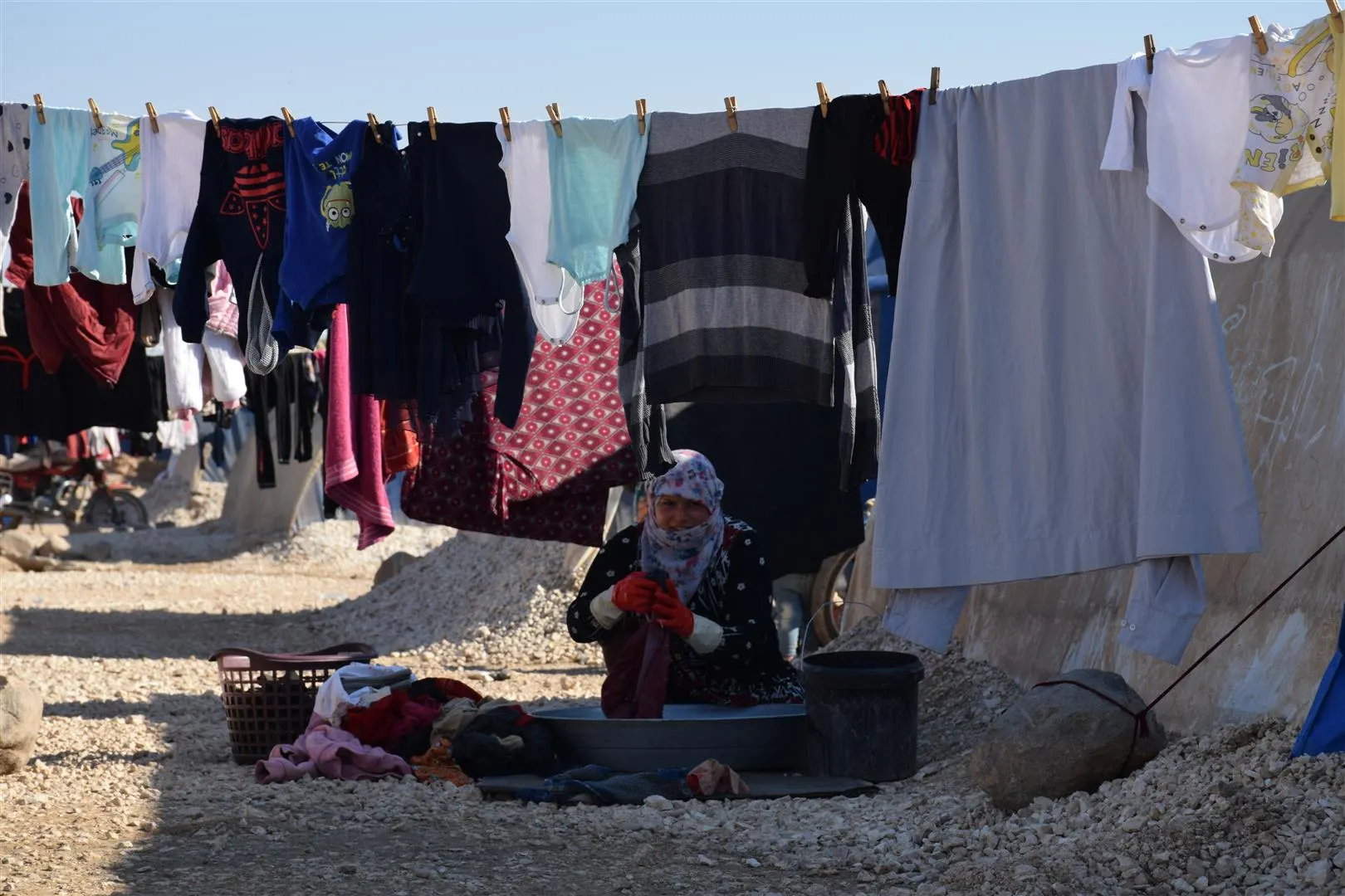 Jinên koçber di nava êşa koçberiyê û hêviya vegerê de jiyana xwe didomînin
