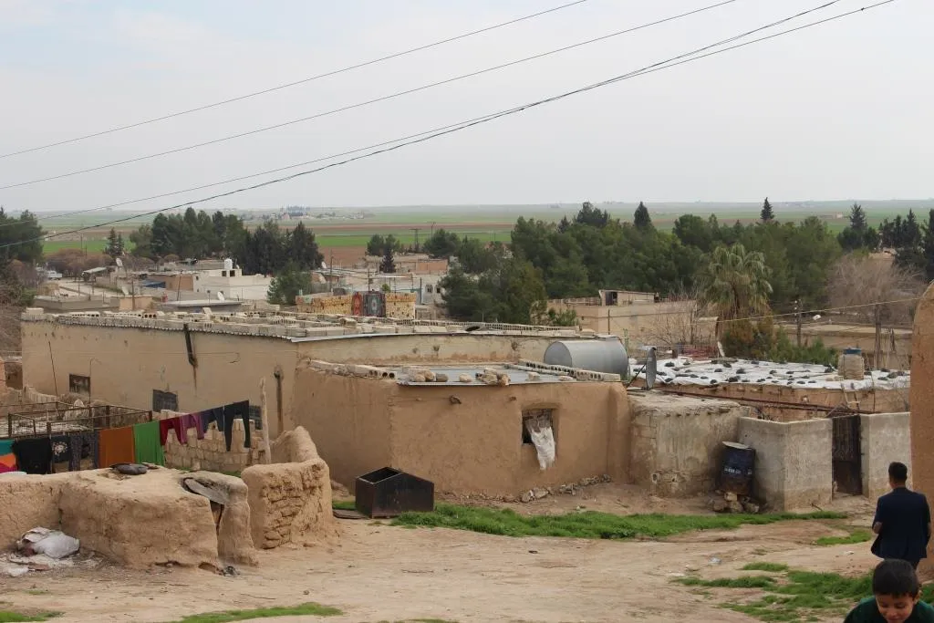 Şêniyên gundê Til Emîr di hevgirtina li dijî dagirkeran de bûye nimûne