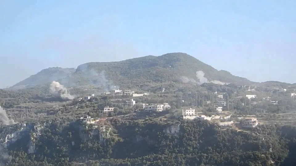 Balafirên şer ên Rûsyayê Çiyayê El-Ekrad bombebaran kir