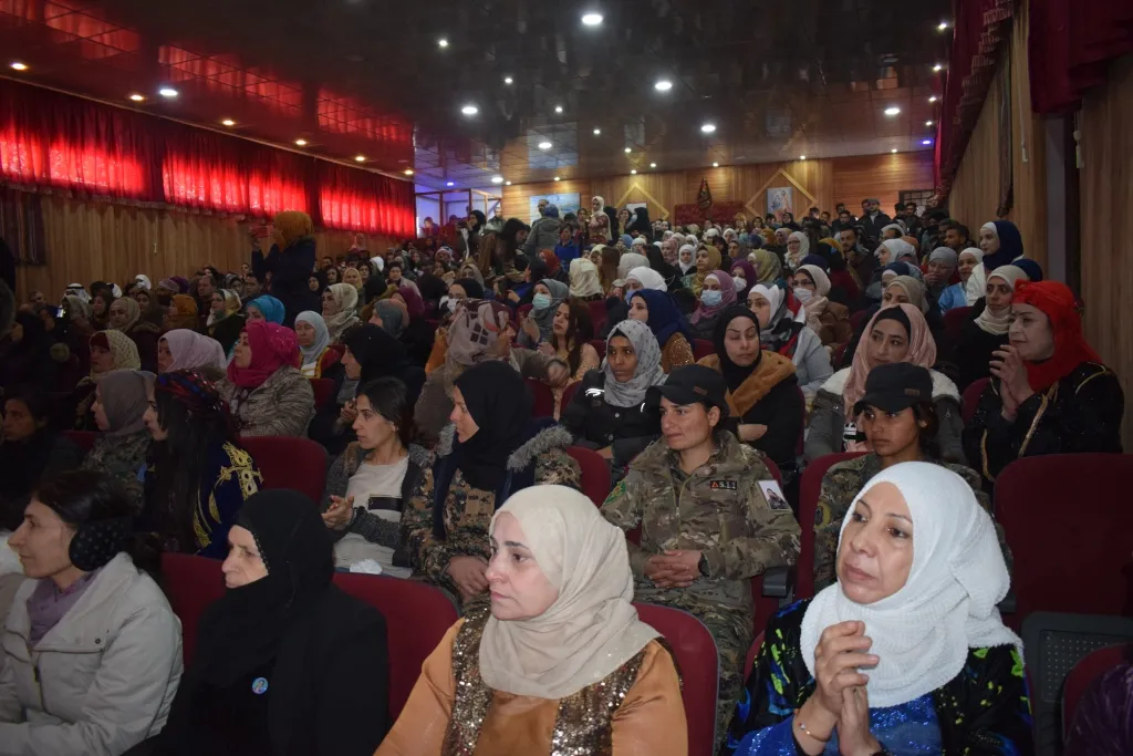Mîhrîcana Huner û Wêjeyê ya Jinan bi dawî bû