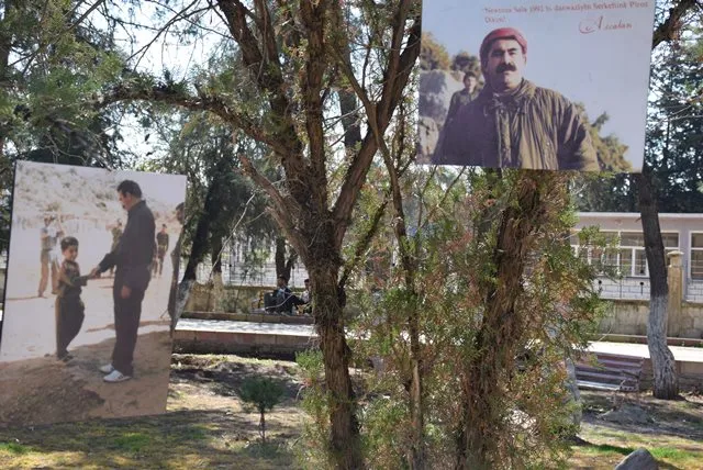Li Qamişlo jî pêşangeha wêne û pirtûkên rêbertî