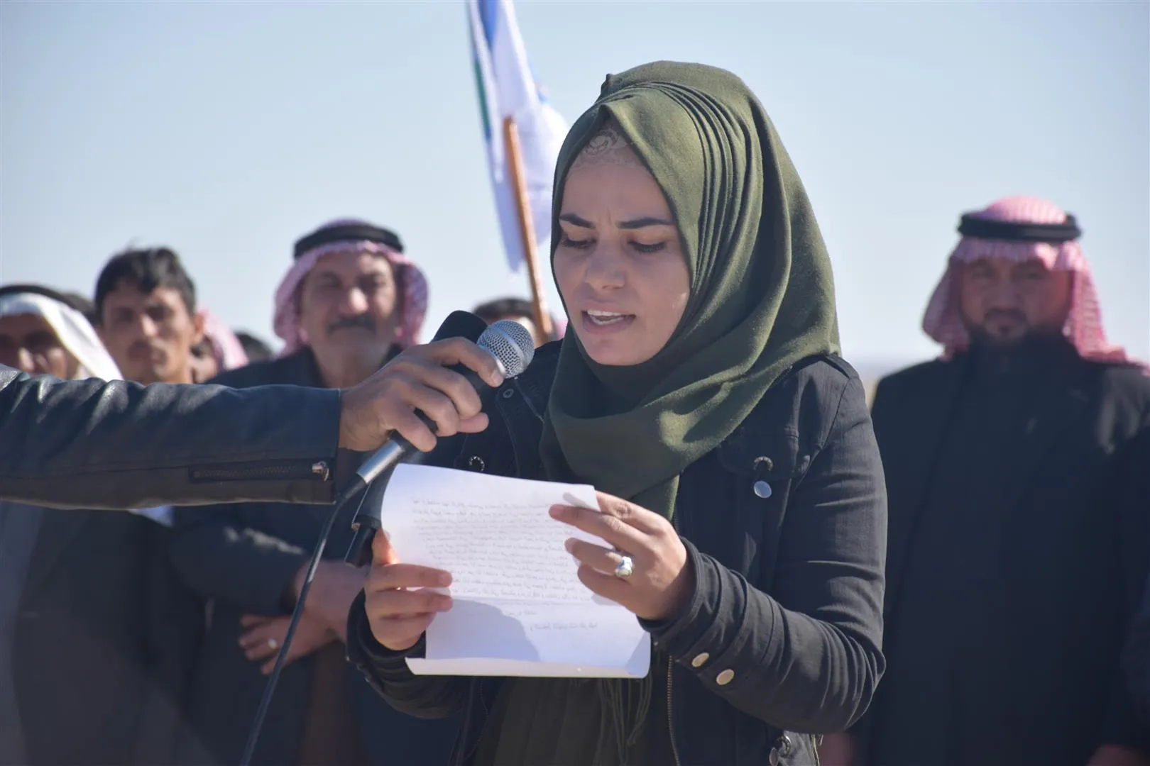 Bi hezaran şêniyên Hol û Serêkaniyê li dijî gefên dewleta Tirk meşiyan