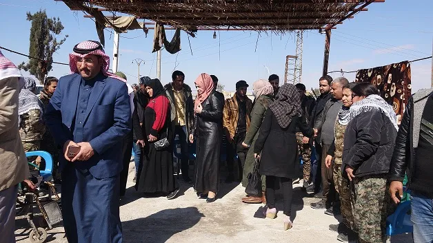 Rûspî û rêveberên saziyên Tebqayê  serdana Mala Birîndaran kir