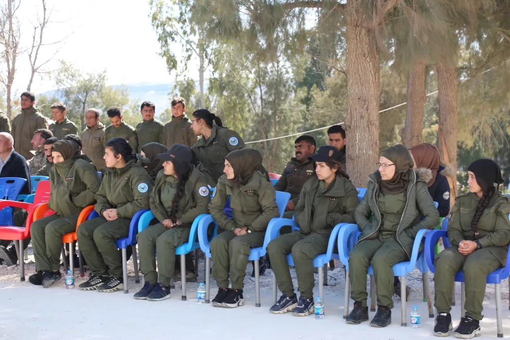 Li Minbicê dewreyeke perwerdê ya Hêzên Ewlekariya Hundirîn bi dawî bû
