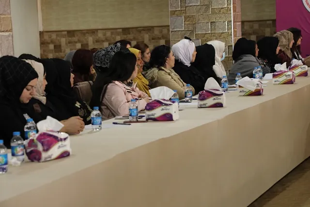 Nivîsgeha Jinan a MSD'ê panelek li Qamişlo li dar xist