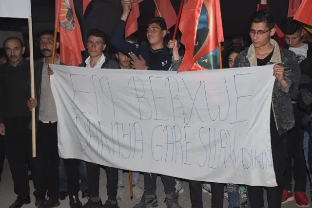 Ciwanên Qamişlo: Heta rêber azad nebe em ê ranewestin