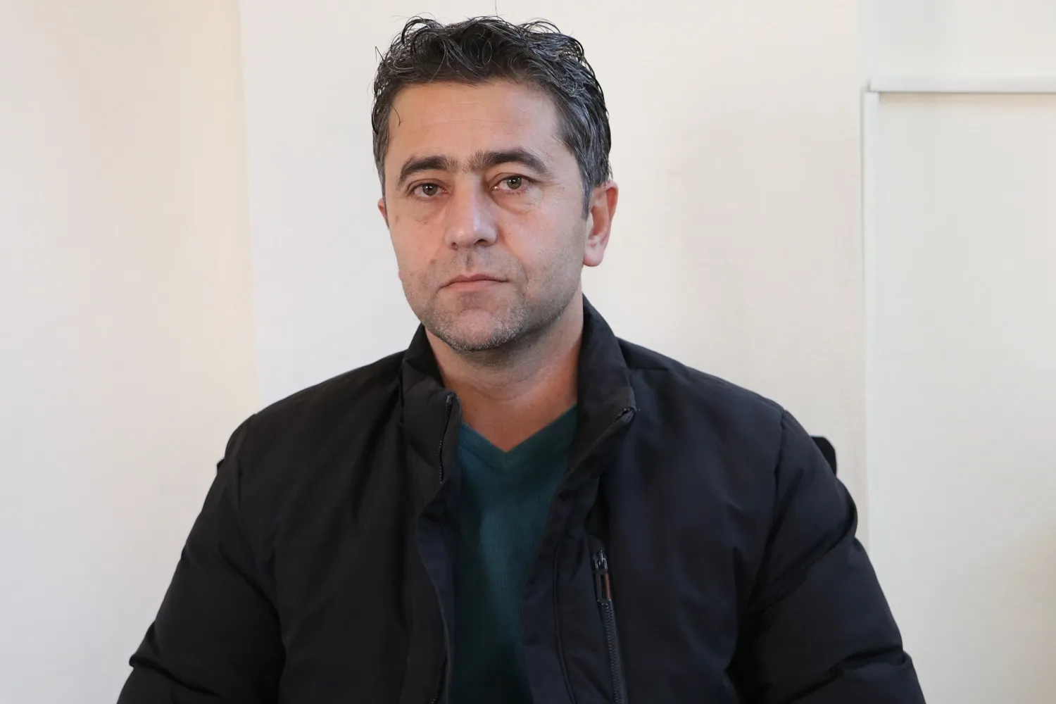 Parêzer Xalid Omer: Axaftina bi telefonê bi armanca kêmkirina bertekên gel e
