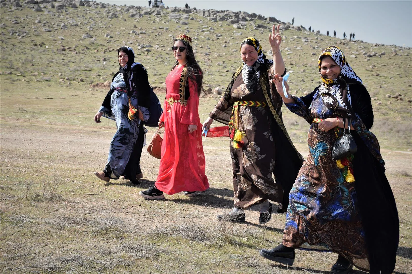 Gelên Bakur û Rojhilatê Sûriyê berê xwe didin qadên Newrozê