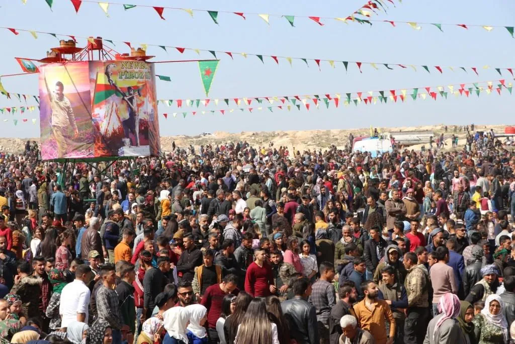 Bi dîmen û wêne…Newroza li Bakur û Rojhilatê Sûriyê
