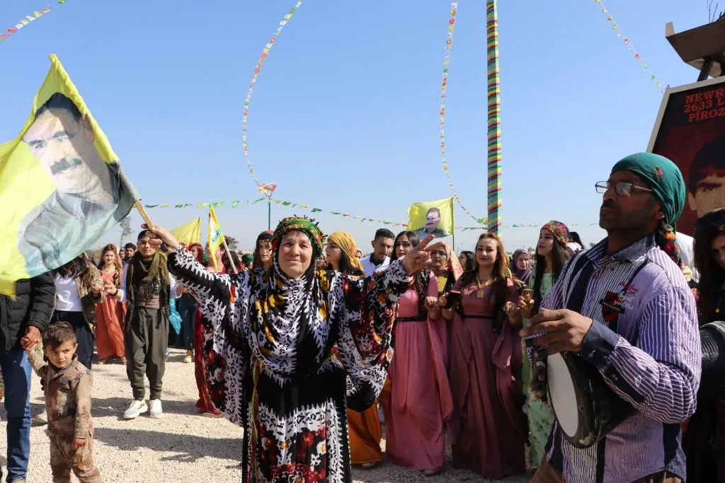 Bi dîmen û wêne…Newroza li Bakur û Rojhilatê Sûriyê