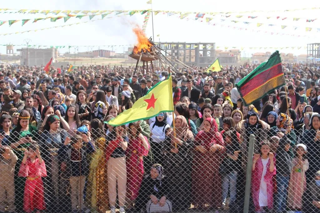 Bi dîmen û wêne…Newroza li Bakur û Rojhilatê Sûriyê
