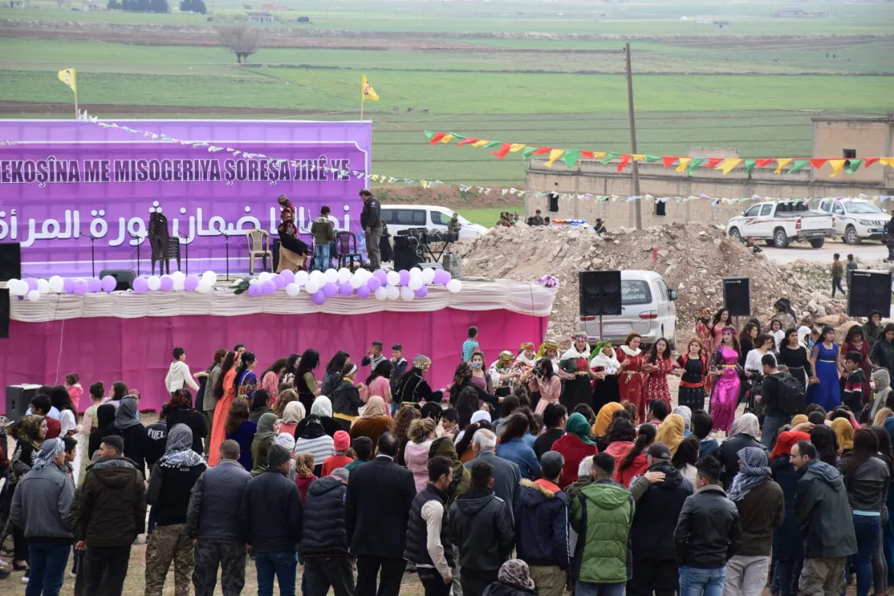 Li herêmên Bakur û Rojhilatê Sûriyê pîrozbahiyên 8`ê Adarê dest pê dikin