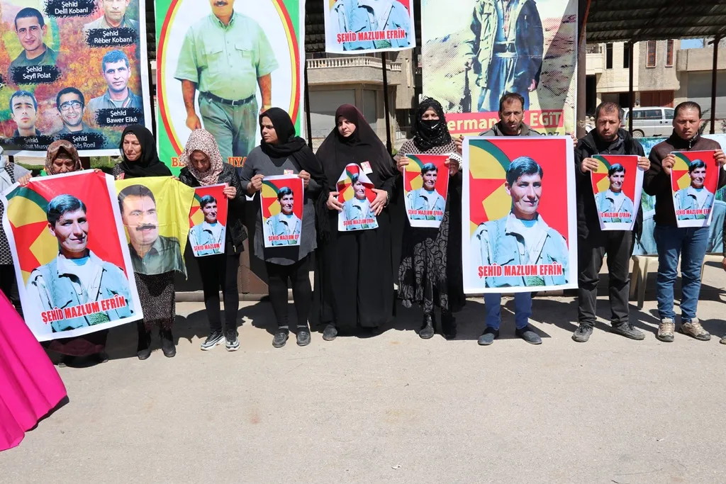 Şêniyên Dêrikê sersaxî da malbata şehîd Mezlûm Efrîn