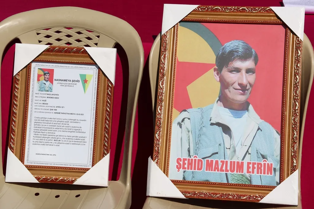 Şêniyên Dêrikê sersaxî da malbata şehîd Mezlûm Efrîn