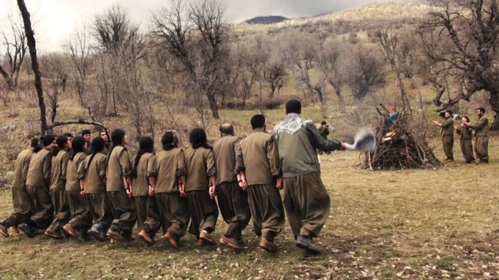 ​​​​​​​Gerîlayên azadiyê li Zapê bi coşa serkeftinê Newroz pîroz kir