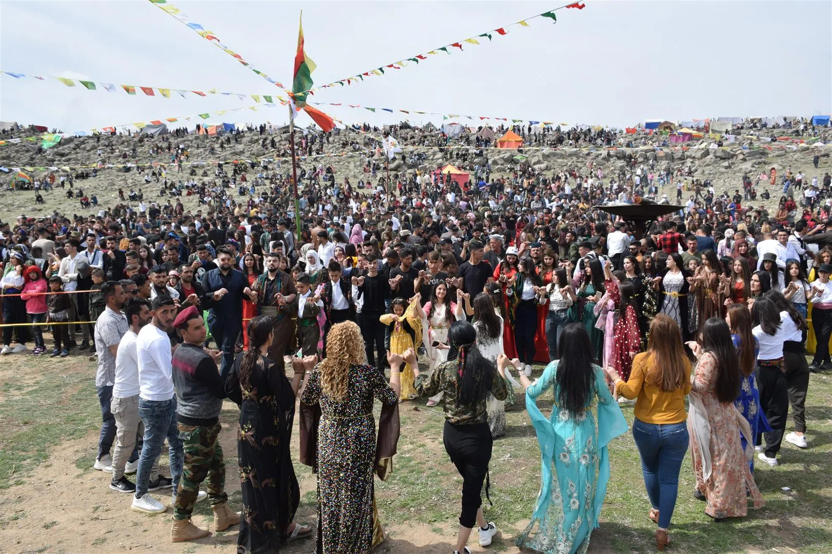 Berxwedana Bakur û Rojhilatê Sûriyê êdî li Rojhilata Navîn bû modelek