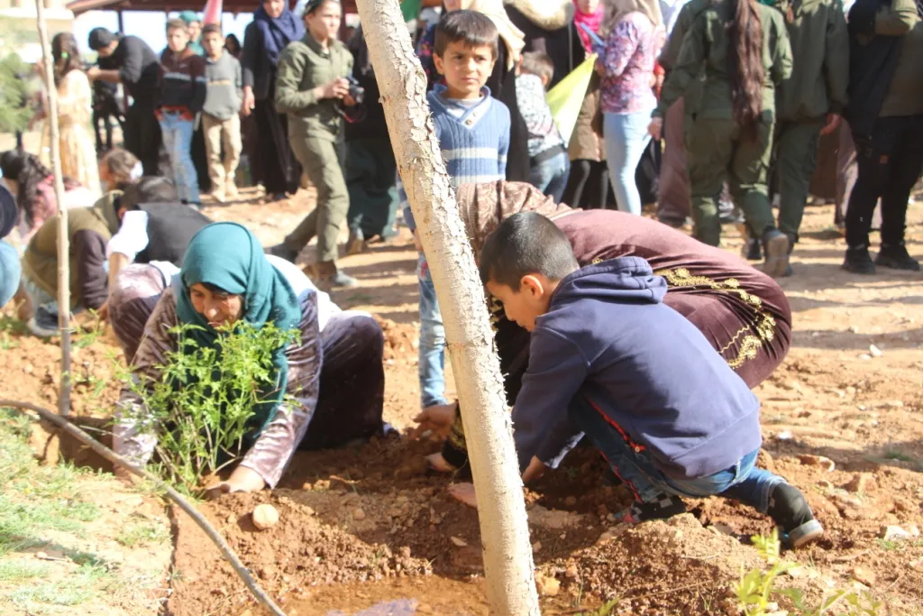 Li Bakur û Rojhilatê Sûriyê çalakiyên bi boneya 8'ê Adarê
