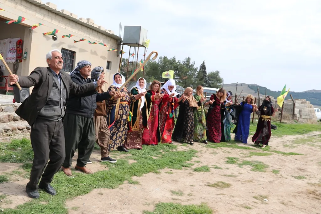 Li Koçerat, Kobanê û Reqayê çalakiyên ji bo 8'ê Adarê