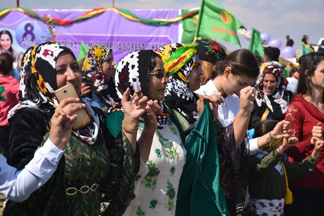 Li Bakur û Rojhilatê Sûriyê pîrozbahiyên 8'ê Adarê bi dawî bû