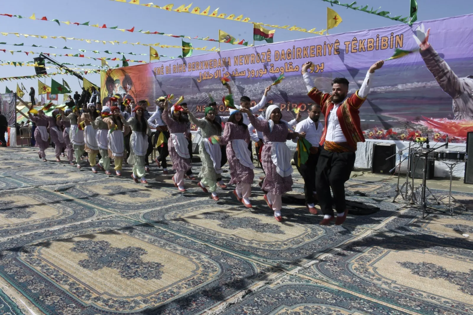 Pîrozbahiyên Newrozê yên li Bakur û Rojhilatê Sûriyê bi dawî bûn