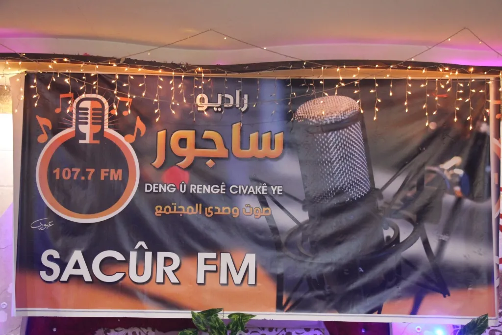 Radyoya "Dengê Sacûr Fm" hate vekirin