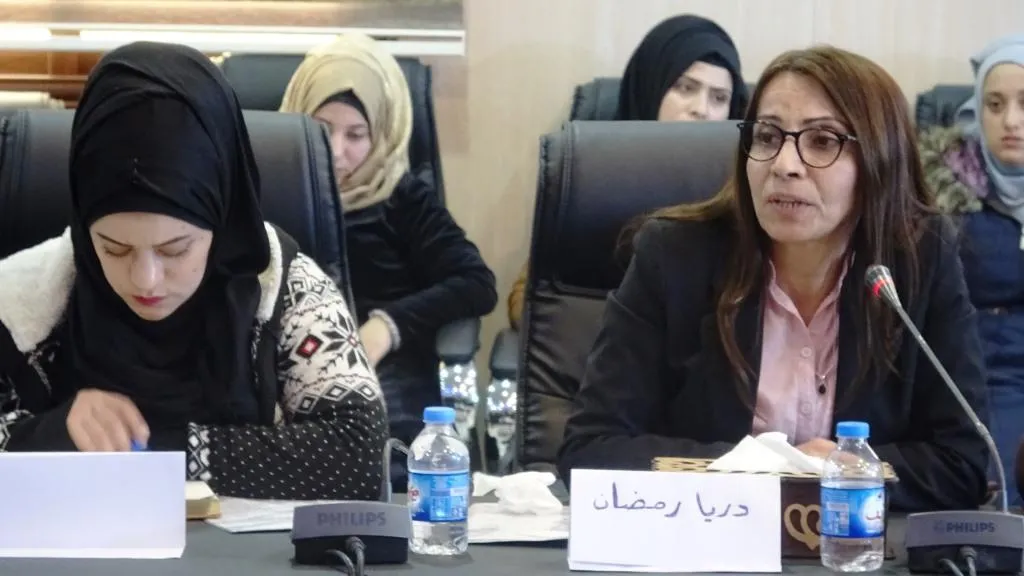 Bi boneya 8'ê Adarê Desteya Jin panelek li dar xit
