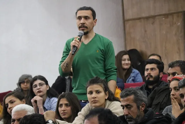 Şanoya yekemîn a mîhrîcana Yekta Herekol hate pêşandan
