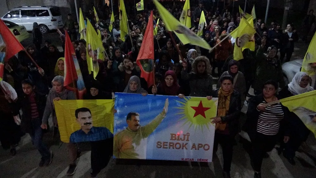 ​​​​​​​Li kantona Qamişlo gel ji bo rêber Abdullah Ocalan li qadan bûn