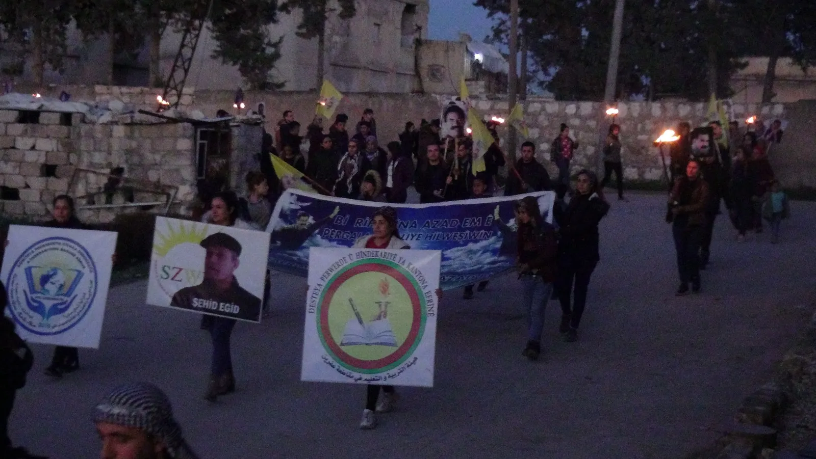 ‛Rêber Ocalan dibistana berxwedanê ye’