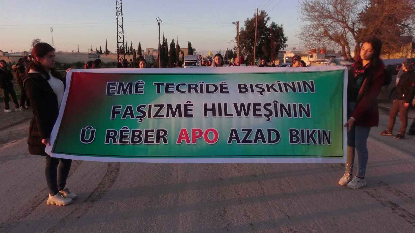 ‛Rêber Ocalan dibistana berxwedanê ye’